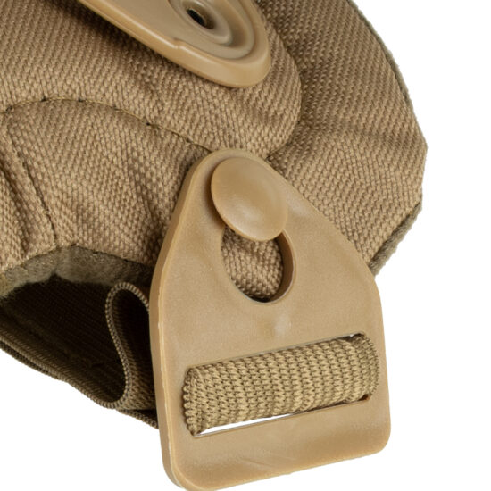 DELTA_SIX_Taktische_Knee_Ellenbogenschoner_fuer_MagFed_Szenario_Paintball_im_4er Set_desert_close.jpg